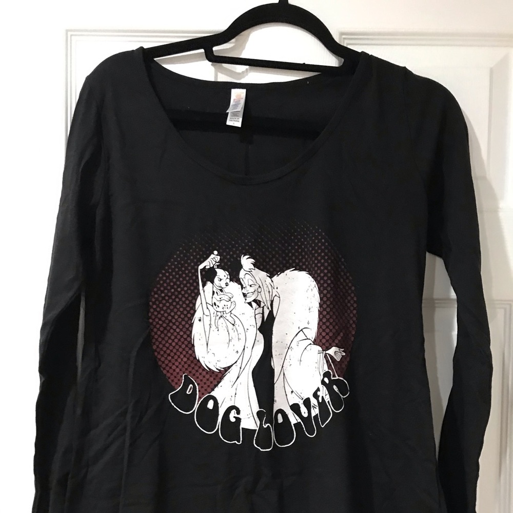 Small lularoe Disney  lynnae has stretch